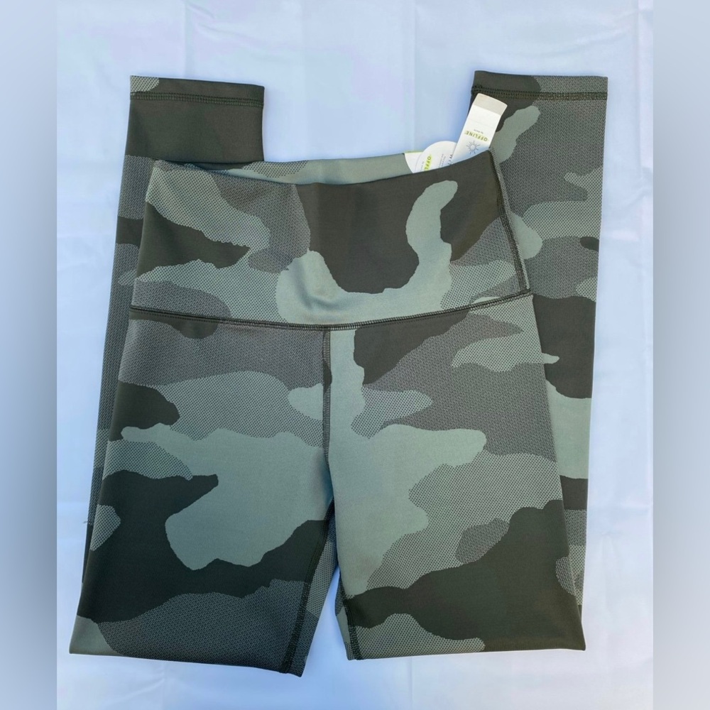 OFFLINE Real Me High Waisted Camo Legging
